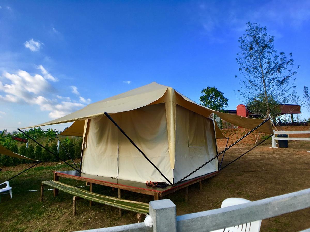 Hotel Kondee Cino Cafe & Glamping Khao Kho Exteriér fotografie